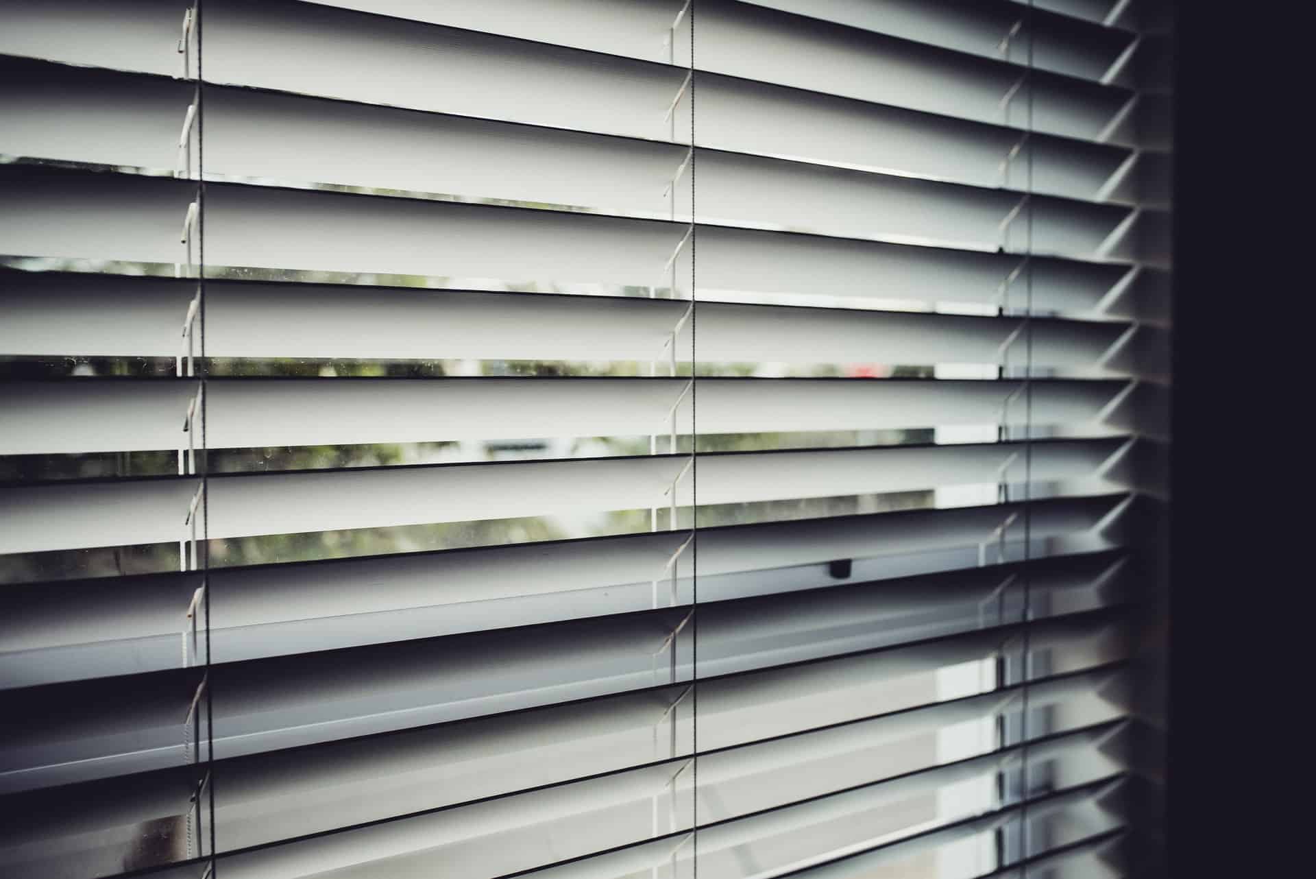 start a blinds installation business - moneyworths.com