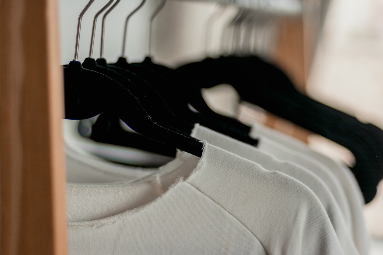 How to start a dry cleaning business?