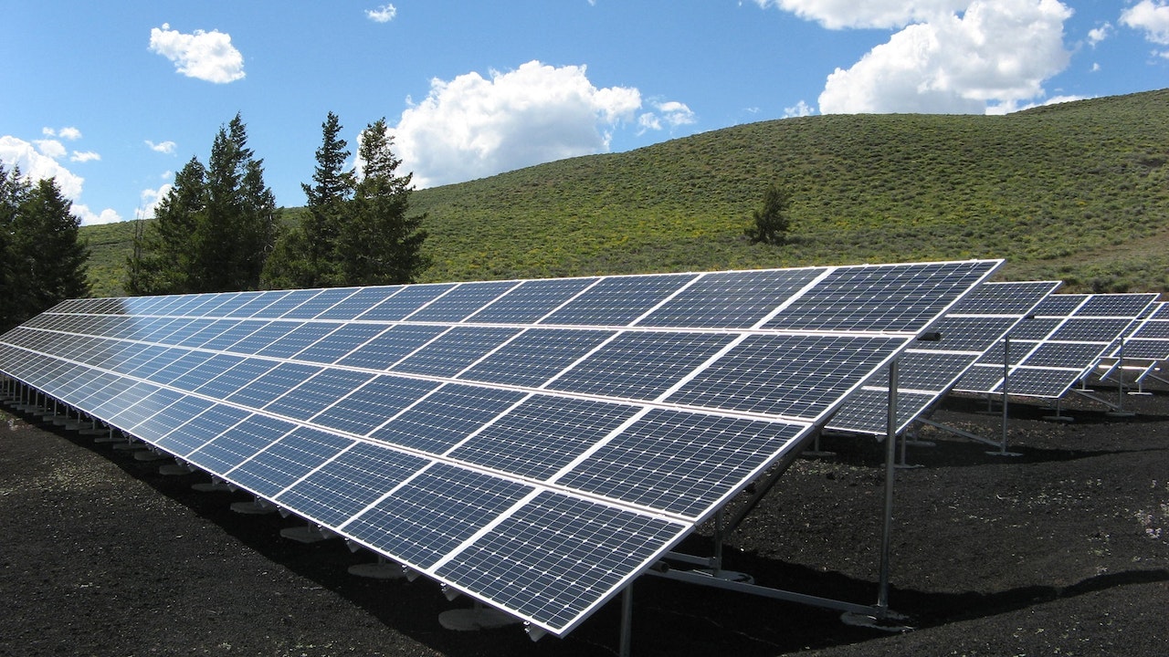 How to start a solar panel cleaning business?