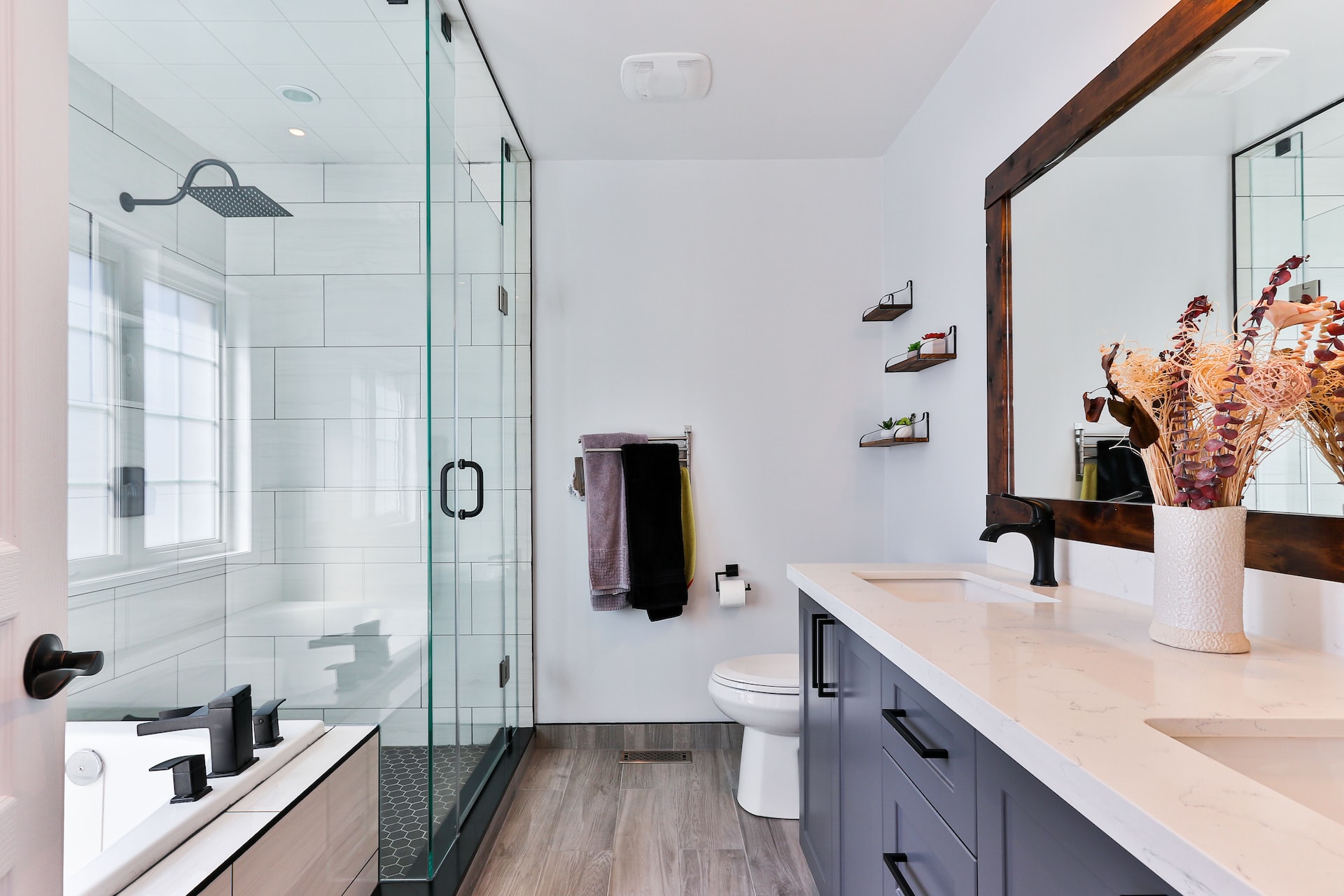 How to start a restroom cleaning business?